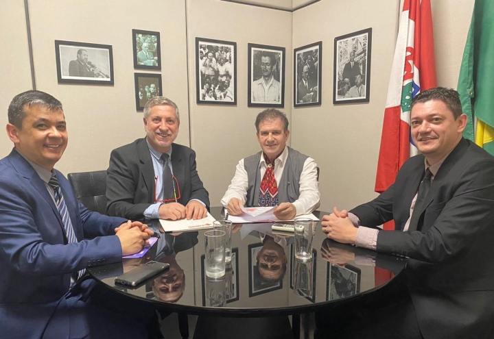 DEPUTADO FEDERAL DARCI POMPEU DE MATTOS (PDT)