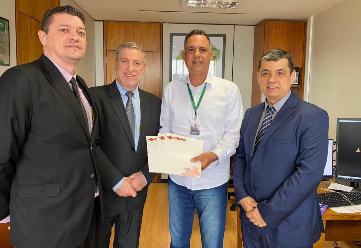 LUCIANO ASSESSOR DO DEPUTADO FEDERAL DANIEL TRZECIAK DUARTE (PSDB)