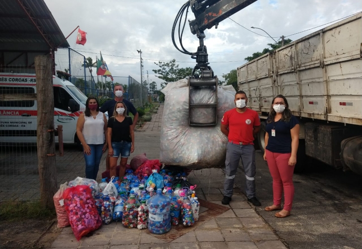 Foto Campanha realiza primeira venda de tampinhas